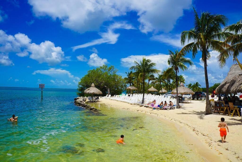Vacay Spot Experience Luna Sky! 65" Tv Bar, Bbq, Shower Massage Jets, Music, Go To Fl Keys Homestead Luaran gambar