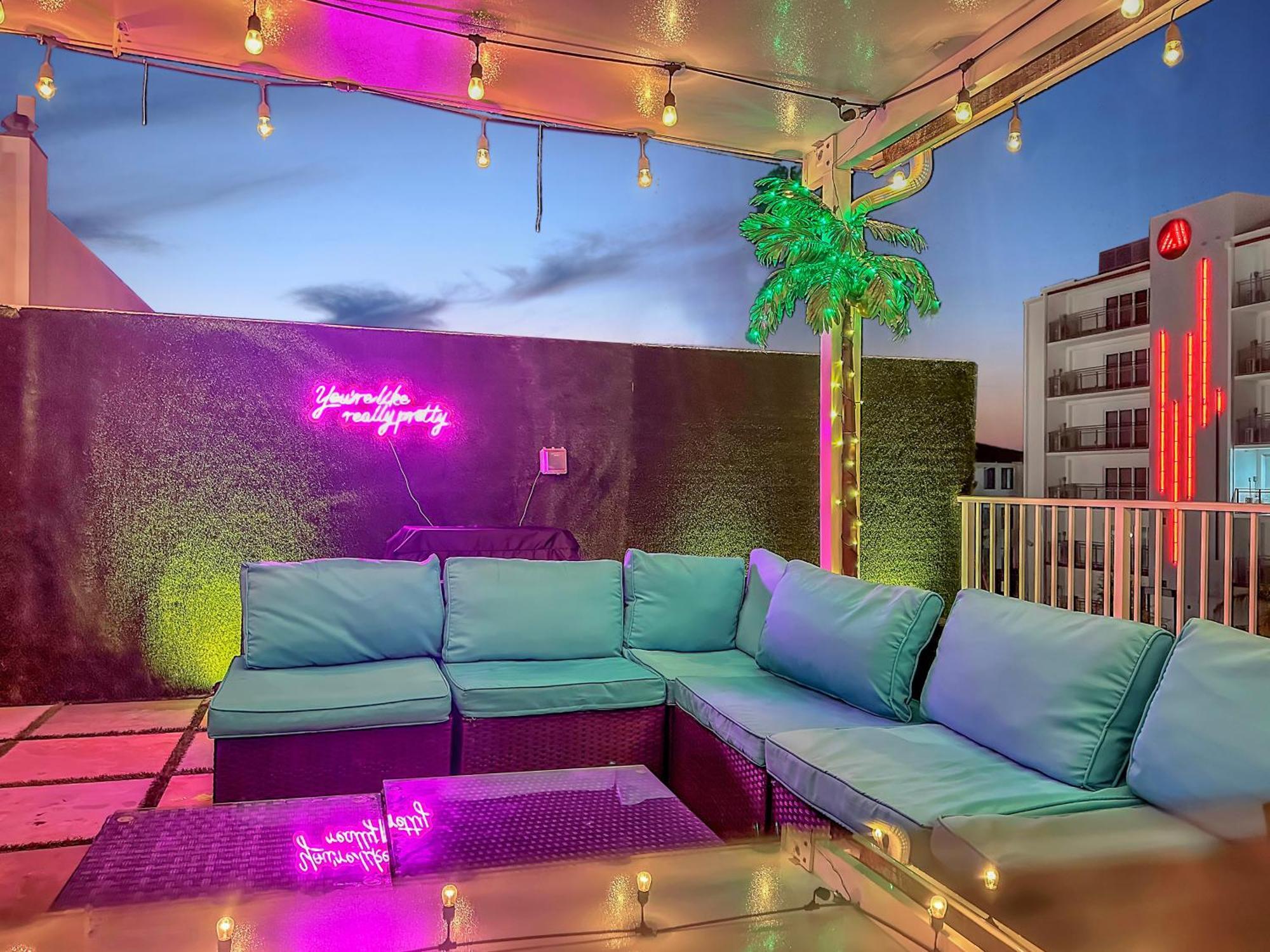 Vacay Spot Experience Luna Sky! 65" Tv Bar, Bbq, Shower Massage Jets, Music, Go To Fl Keys Homestead Luaran gambar